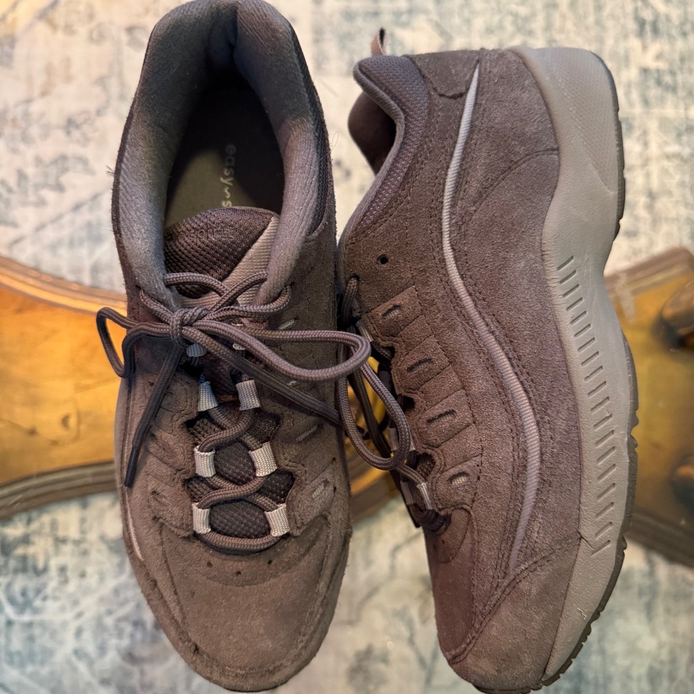 Easy Spirit Romy Women 8M Dark Gray Suede Walking Shoes Sneakers Lace Up